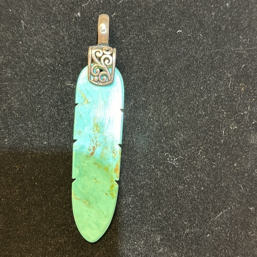 Navajo Sterling silver and turquoise feather pendant signed XS - Picture 6 of 11